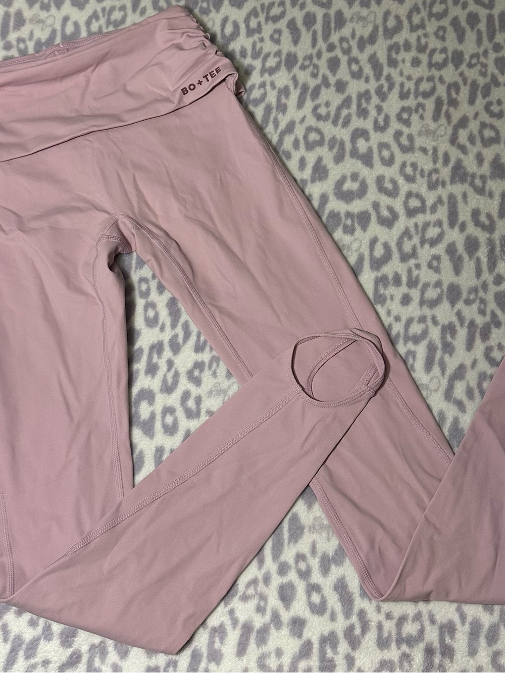 BO+TEE Soft Pink High-Rise Leggings with Stirrup